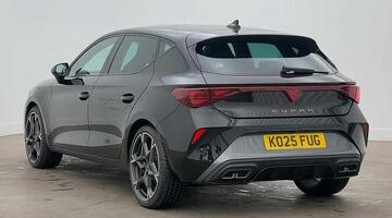 2025 CUPRA ETSI V2 DSG Euro 6 5-door (Black) - Image: 3