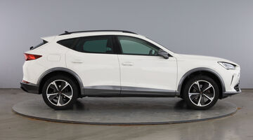 2024 CUPRA TSI V1 DSG Euro 6 5-door (White) - Image: 4