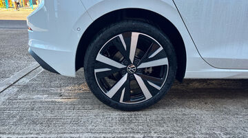 2026 Volkswagen ETSI MHEV Match DSG Euro 6 5-door (White) - Image: 27