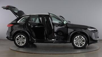 2025 Audi 2.0 TDI Sport S Tronic quattro Euro 6 5-door (Black) - Image: 10