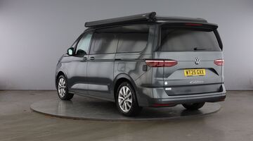 2025 Volkswagen 2.0 TDI Ocean 5-door DSG (Grey) - Image: 3