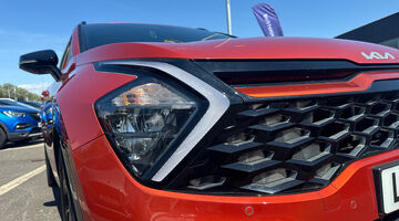 2022 Kia T-GDi GT-Line Euro 6 5-door (Orange) - Image: 24