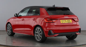 2026 Audi 1.0 TFSI 30 S line Sportback Euro 6 5-door (Red) - Image: 3