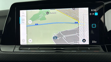 2024 Volkswagen ETSI MHEV R-Line DSG Euro 6 5-door (Grey) - Image: 17