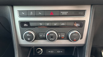 2024 SEAT TSI EVO FR DSG Euro 6 5-door (Grey) - Image: 33