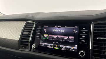 2023 Škoda 2.0 TSI SE L Executive DSG 4WD Euro 6 5-door (7 Seat) (White) - Image: 17