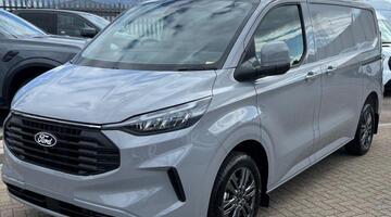 2026 Ford 2.080 EcoBlue Limited Auto L1 H1 Euro 6 5-door (Grey) - Image: 3