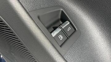 2026 Audi 3.0 e-hybrid V6 22kWh Black Edition Tiptronic quattro Euro 6 5-door (Blue) - Image: 20