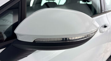 2021 Volkswagen 2.0 TDI Life DSG Euro 6 5-door (White) - Image: 33