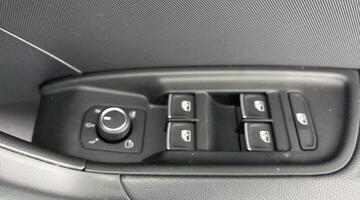 2026 Audi Sportback S line 30 TFSI 116 PS S tronic (Grey) - Image: 19