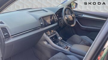 2025 Škoda TSI ACT SE L Edition DSG Euro 6 5-door (Black) - Image: 2