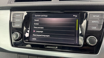 2019 Škoda 1.0 TSI SE Euro 6 5-door (Silver) - Image: 19