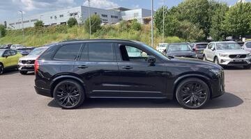 2026 Volvo 2.0 T8 18.8kWh Ultra Pro Black Edition Auto 4WD Euro 6 5-door (Black) - Image: 4