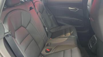2026 Audi 105kWh Auto quattro 4-door (Grey) - Image: 47