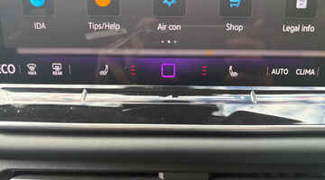2026 Volkswagen TSI eHybrid 19.7kWh Elegance DSG Euro 6 5-door (Silver) - Image: 39