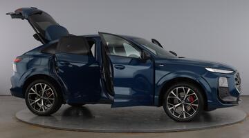 2026 Audi 2.0 TDI Edition 1 Sportback S Tronic quattro Euro 6 5-door (Blue) - Image: 10