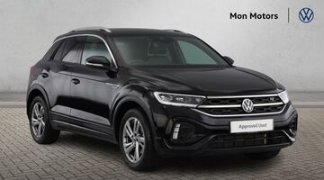 2025 Volkswagen TSI R-Line Euro 6 5-door (Black) - Image: 1