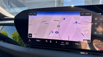 2026 Audi Sportback S line e-tron 210,00 kW (White) - Image: 33