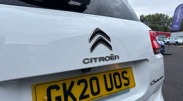 2020 Citroen PureTech Flair Euro 6 5-door (White) - Image: 21