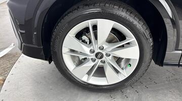 2026 Audi TFSI CoD 35 S line S Tronic Euro 6 5-door (Black) - Image: 40