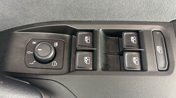2025 CUPRA ETSI V2 DSG Euro 6 5-door (White) - Image: 20