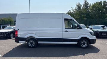 2026 Volkswagen 2.0 TDI CR35 Commerce Plus Auto FWD MWB High Roof Euro 6 5-door (White) - Image: 4