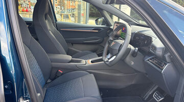 2026 CUPRA 140kW V1 58kWh 5-door Auto (Blue) - Image: 25