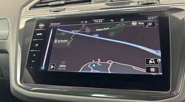 2023 Volkswagen TSI R-Line DSG Euro 6 5-door (White) - Image: 27