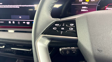 2024 Audi 100kWh Sport Auto quattro 5-door (Red) - Image: 21