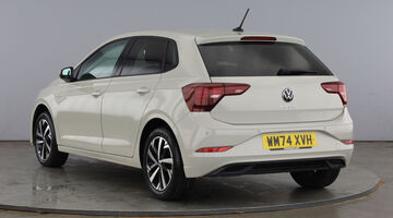 2025 Volkswagen 1.0 TSI Match Euro 6 5-door (Grey) - Image: 3