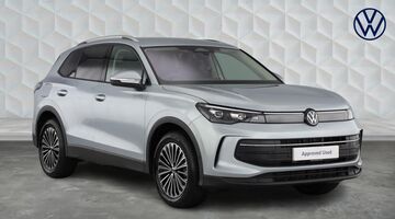 2026 Volkswagen ETSI MHEV Match DSG Euro 6 5-door (Silver) - Image: 1