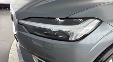 2021 Volvo 2.0h T6 Recharge 11.6kWh Inscription Expression Auto Euro 6 5-door (Grey) - Image: 41