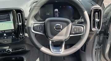 2026 Volvo Single Motor Extended Range 82kWh Plus Black Edition Auto 5-door (Grey) - Image: 13