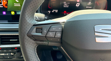 2026 SEAT 1.0 TSI FR Euro 6 5-door (Red) - Image: 25