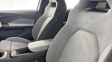 2026 CUPRA V3 59 kWh AFV 230 Auto (Silver) - Image: 35