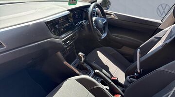 2024 Volkswagen 1.0 TSI Style DSG Euro 6 5-door (Silver) - Image: 2