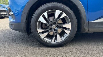 2020 Vauxhall Turbo SRi Nav Euro 6 5-door (Blue) - Image: 13