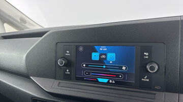 2022 Volkswagen 2.0 TDI C20 Commerce Plus DSG SWB Euro 6 5-door (White) - Image: 14