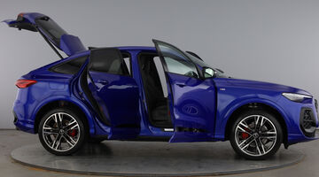 2026 Audi 2.0 TFSI Edition 1 Sportback S Tronic quattro Euro 6 5-door (Blue) - Image: 10
