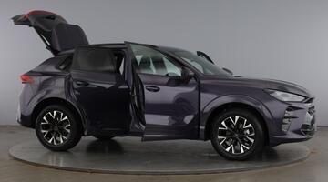 2026 CUPRA ETSI V1 DSG Euro 6 5-door (Dark Void) - Image: 10