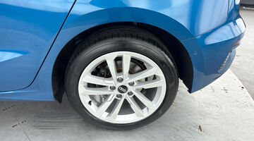 2021 Audi TFSIe 40 Sport Sportback S Tronic Euro 6 5-door 13kWh (Blue) - Image: 28