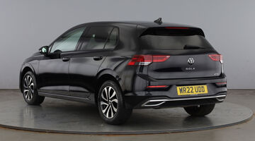 2022 Volkswagen ETSI MHEV Active DSG Euro 6 5-door (Black) - Image: 3