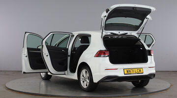 2021 Volkswagen 2.0 TDI Life DSG Euro 6 5-door (White) - Image: 12