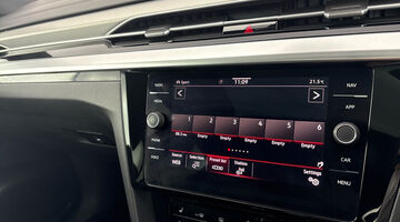 2021 Volkswagen 2.0 TSI R-Line Fastback DSG Euro 6 5-door (Silver) - Image: 15
