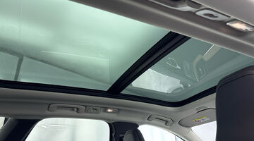 2026 Volvo 2.0 B5 MHEV Ultra Bright Auto Euro 6 5-door (Silver) - Image: 17