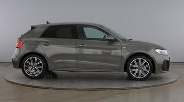2026 Audi Sportback S line 30 TFSI 116 PS S tronic (Grey) - Image: 4