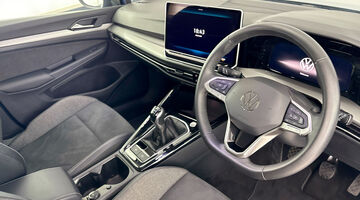 2025 Volkswagen TSI Style Euro 6 5-door (Blue) - Image: 6