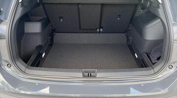 2026 Volkswagen Match 1.5 eTSI 150 PS 7-Speed DSG 5-door (Grey) - Image: 16