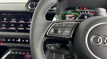 2026 Audi 2.0 TFSI Black Edition S Tronic quattro Euro 6 4-door (Audi exclusive paint finish) - Image: 15