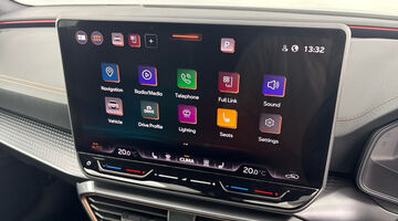 2025 CUPRA ETSI V2 DSG Euro 6 5-door (White) - Image: 19